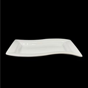 PIER 1 Wavy White Porcelain Rectangular Serving Dish Sushi Vegetable Chips